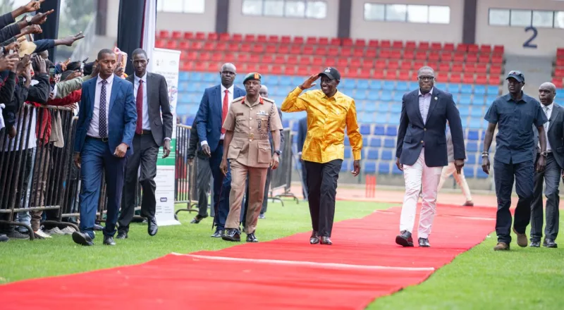 Ruto hits back at NYOTA critics as Sh3bn is disbursed