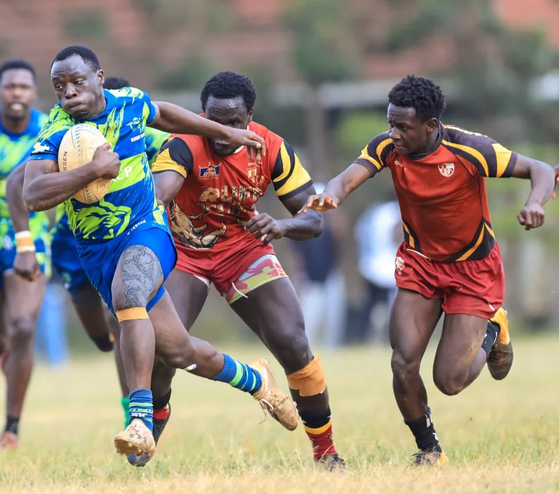 Winger Austin Sikutwa in action during the Cup final against KU Blak Blad at the Juja 7s tournament held at Jomo Kenyatta University of Agriculture and Technology (JKUAT)