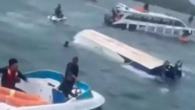 15 killed as speedboat capsizes in Vietnam