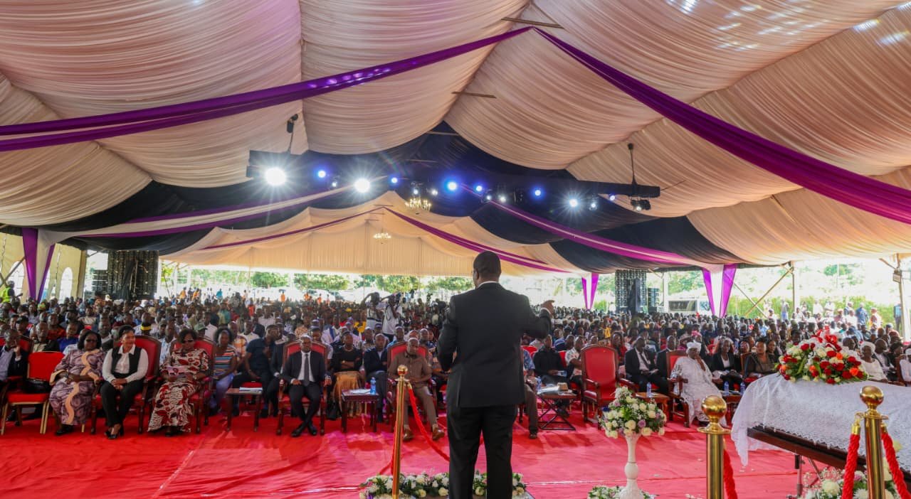 Nyanza leaders close ranks behind President Ruto