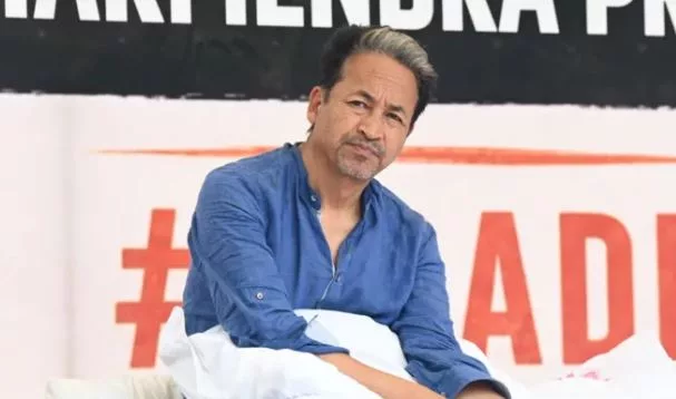 'I am still alive': Indian activist on hunger strike for 26 days loses 11kg