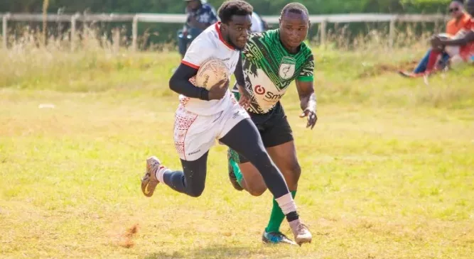 Nondescripts' fullback Tony Fidens in action against Nakuru RFC  during a recent match/ HANDOUT