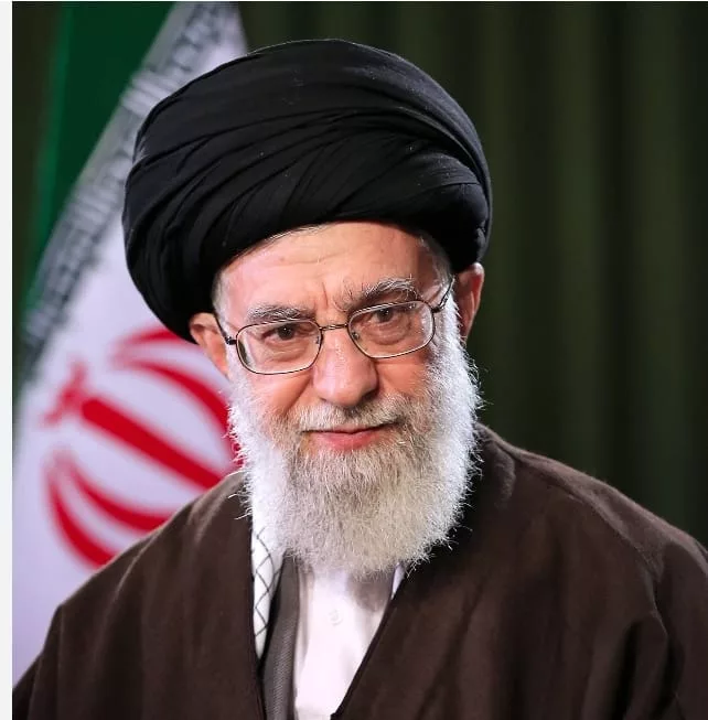 Iran begins public mourning for Ayatollah