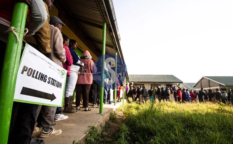 [PHOTOS] Ol Kalou residents turn out in large numbers to vote
