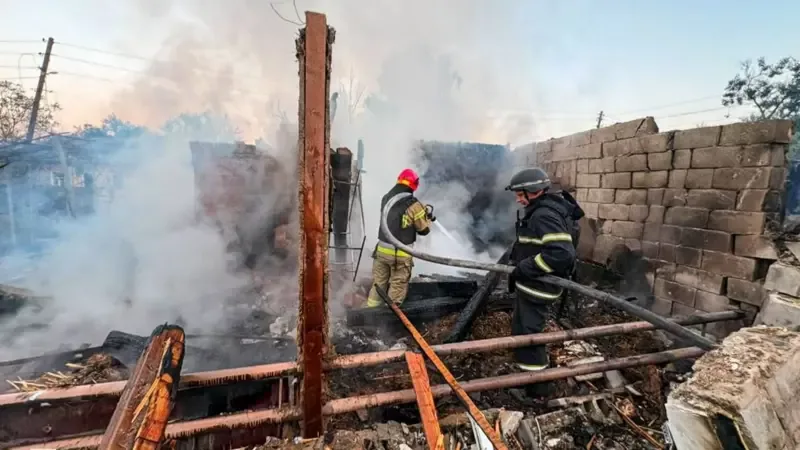 Zelensky: Ukraine hits 2 Russian oil refineries in 'long-range' attacks