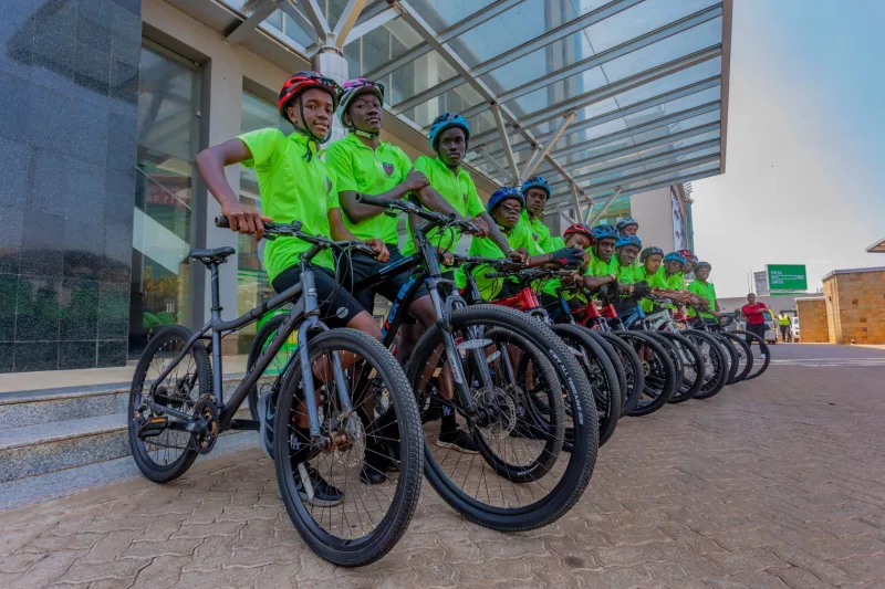 [PHOTOS] Starehe Boys cyclists take up challenge to raise Sh10m for school