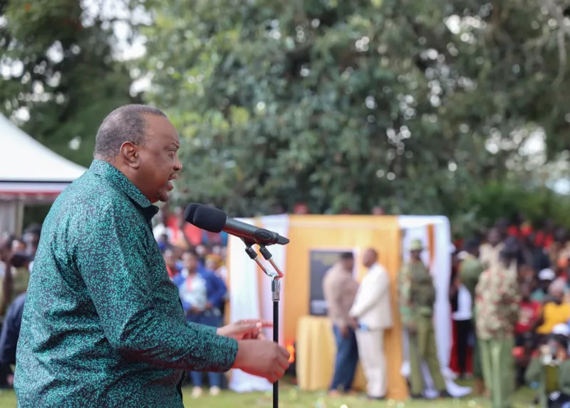 ‘Sitaki kuitwa sponsor!’ Uhuru reacts to Sifuna cheers