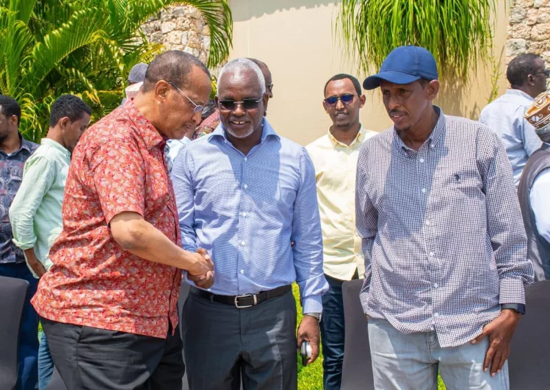 Garissa governor Nathif Jama interacts with chairpersons and chief executive officers of Garissa County’s six municipalities , County Executives from key departments, and other senior county officials.