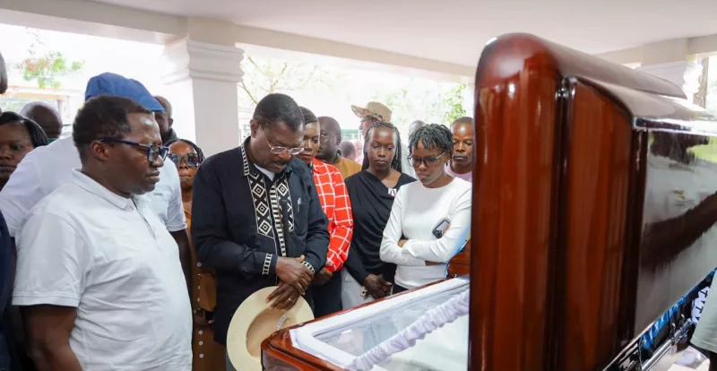 Wetang’ula visits Khalwale family after wife’s death