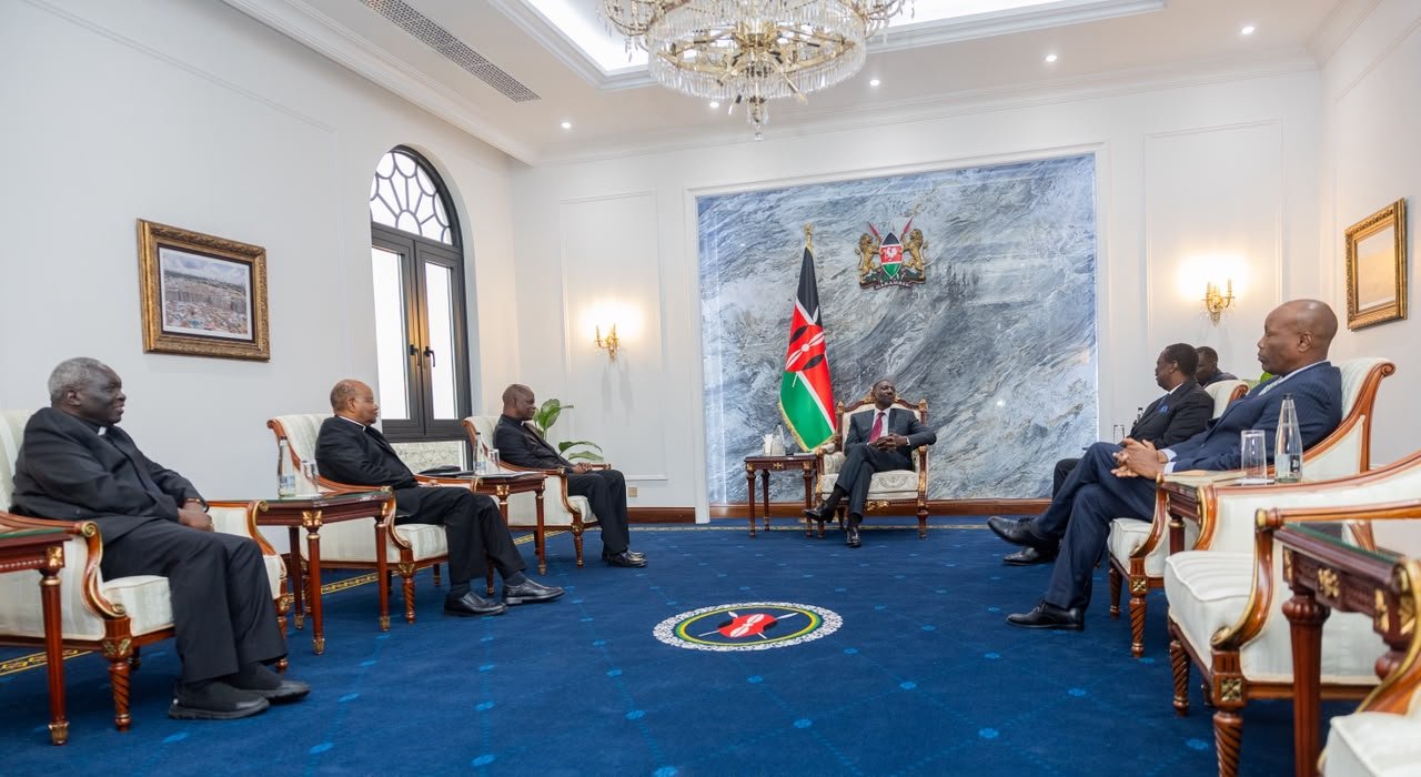 [PHOTOS] Ruto meets Muheria, Anyolo at State House