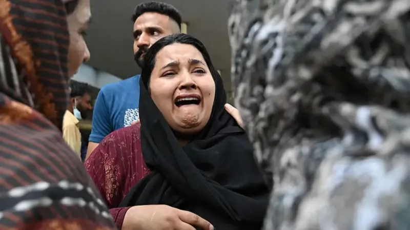 At least 14 newborn babies killed after fire breaks out in Pakistan hospital