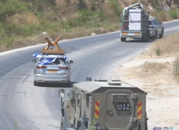 Israeli settlers return to Kadim in West Bank