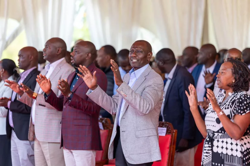 [PHOTOS] Ruto attends service at ACK Chepkoilel