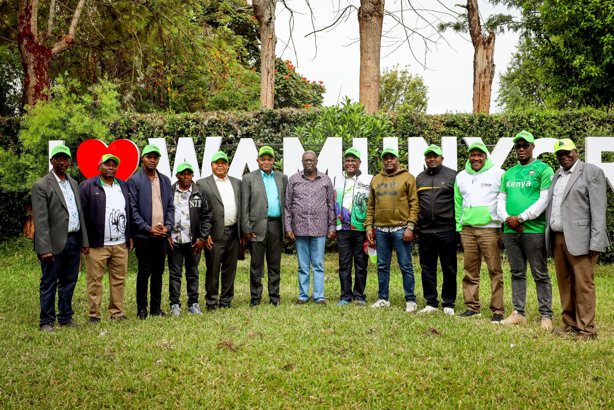 11 Kirinyaga MCAs defect to Gachagua's DCP