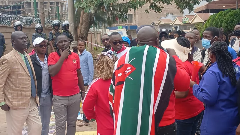We'll take tea at your homes, Machakos workers warn MCAs