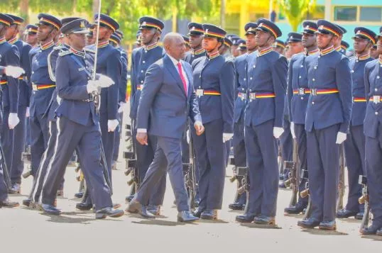 Ruto to unveil new police uniform Friday