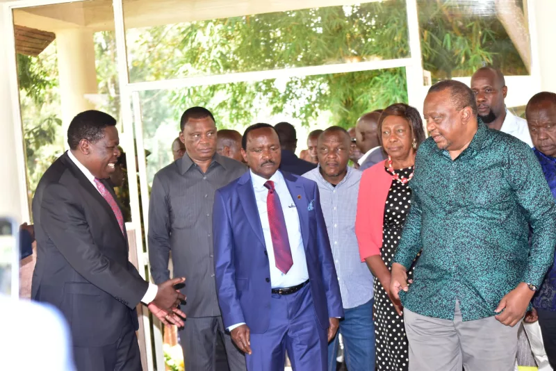 Uhuru arrives in Kitale for Wamalwa memorial