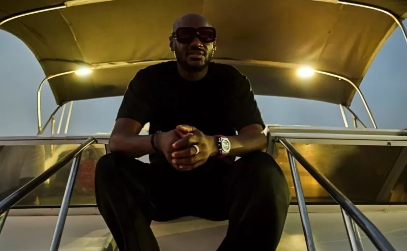 2Baba Unfollows Wife Natasha, Re-follows Ex Wife