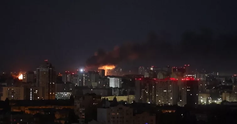 9 killed in strikes on Kyiv, as Ukraine sinks Russian container ship