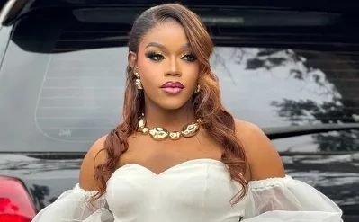 How Jonyhairandmakeup Is Redefining GRWM Content