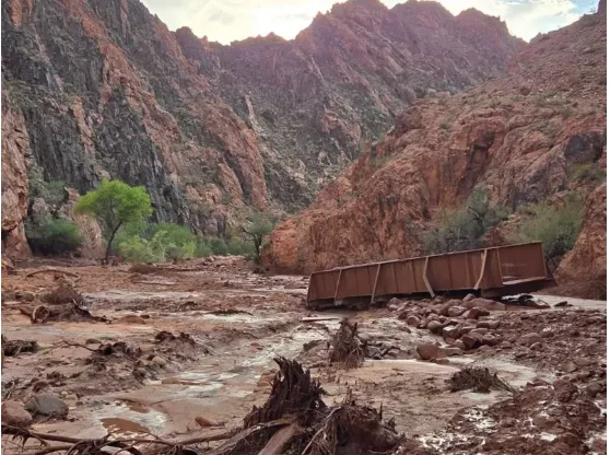 15 hikers missing after flash floods hits Grand Canyon