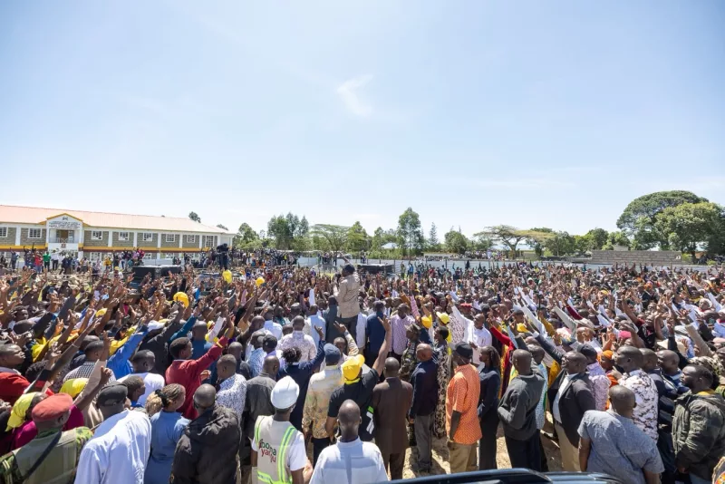'Tutamalizana nayo': Ruto vows to crush goonism