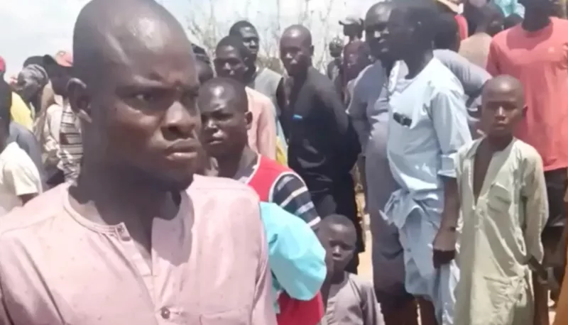 'We are devastated' - Nigerian villagers bury bodies after boat capsizes