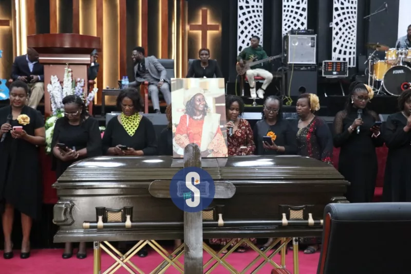 [PHOTOS] Family holds memorial for slain researcher Dr Victoria