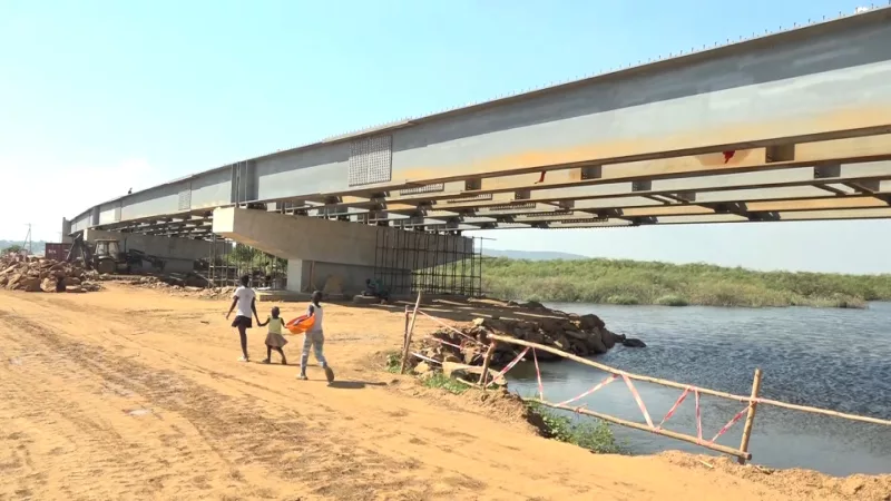 Sh1.9bn bridge linking Siaya and Busia to be ready by April