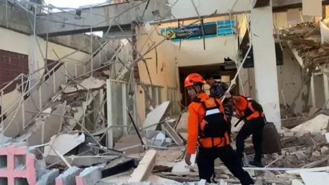 Powerful earthquake kills at least 38 in Indonesia