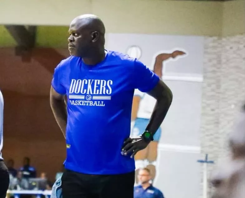 Mugabe demands dockers’ response against Thunder