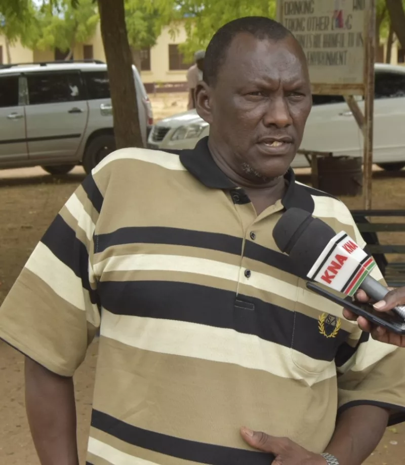 Aden Bille, Chairman PWD-Garissa speaking to the press.