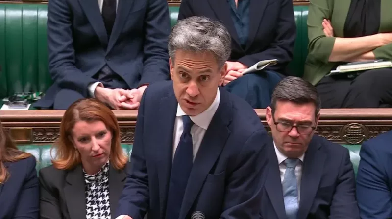 UK announces sanctions on West Bank settlements