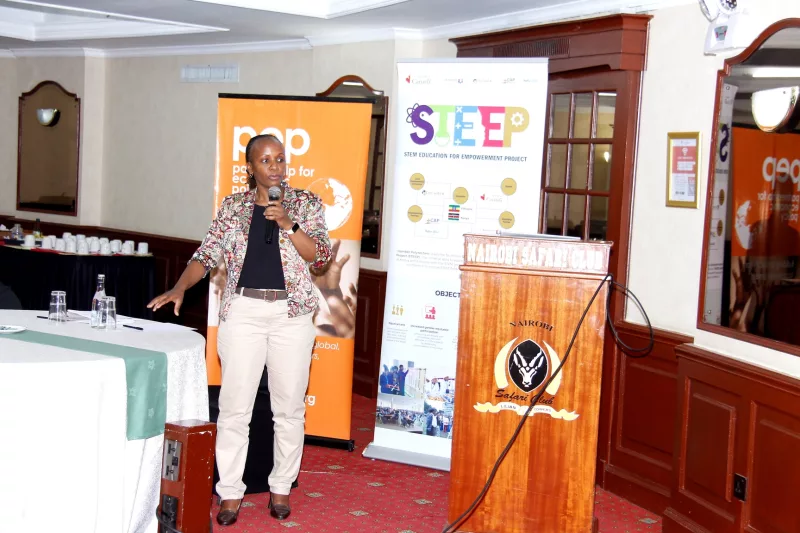 STEM training linked to more jobs, earnings among women