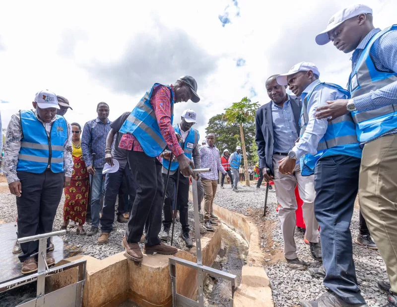 President William Ruto inspects the Rombo Clusters (Kisioki) Irrigation Development Project in Kajiado South, Kajiado County/PCS