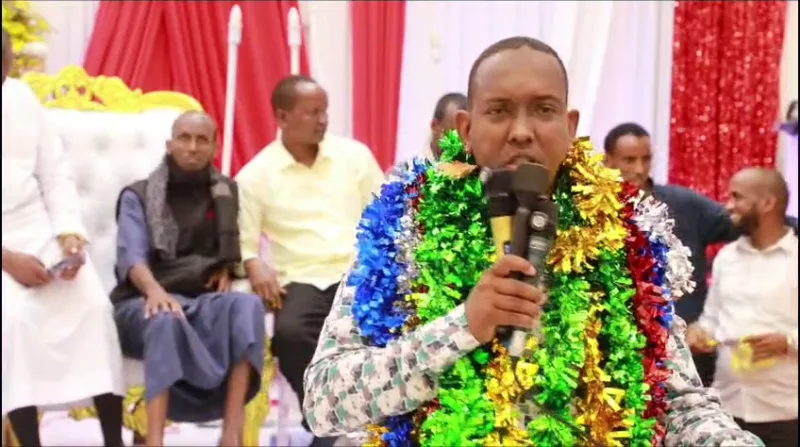 Lafey MP Mohamed Abdikheir speaking during his endorsement ceremony by community members from the Warfay Hirsi sub clan.