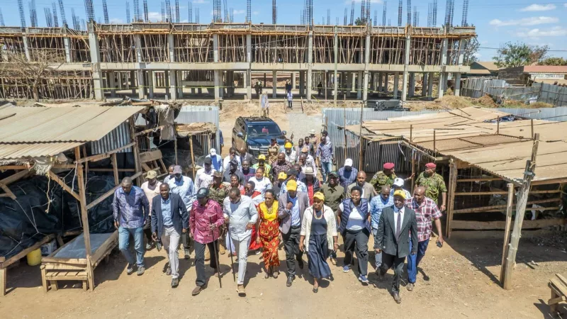 Affordable Housing, modern markets at centre of Ruto’s Kajiado development tour