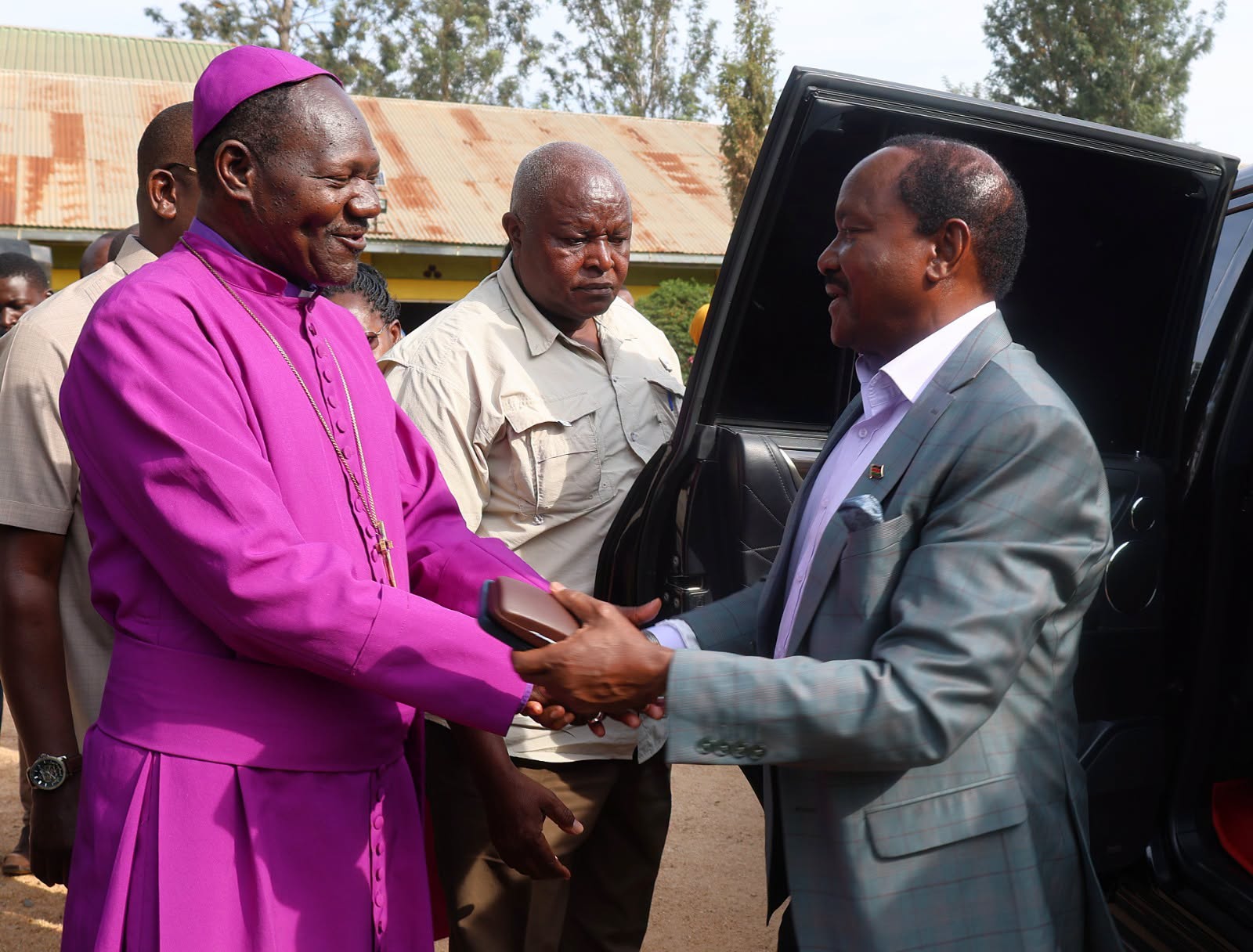 Kalonzo invokes Raila’s name as he courts Siaya backyard