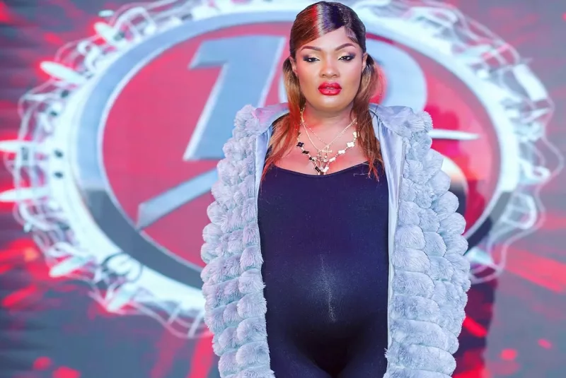 Kenyan Singer Kendi Kirimi // Facebook