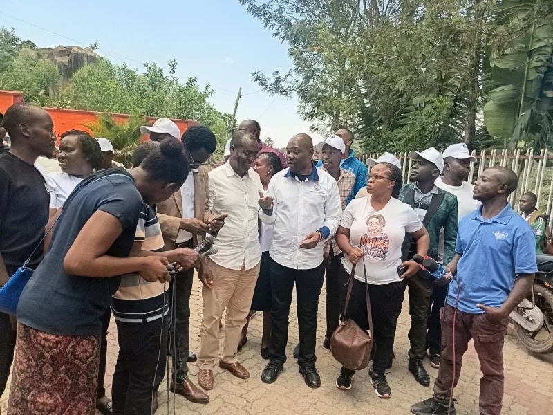 Amisi backs Sifuna as opposition flagbearer