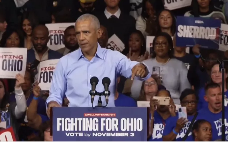 US midterms are 'last best chance to rein in' Trump administration, Obama says