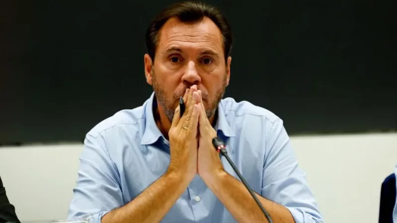 Spain's transport minister Óscar Puente/BBC