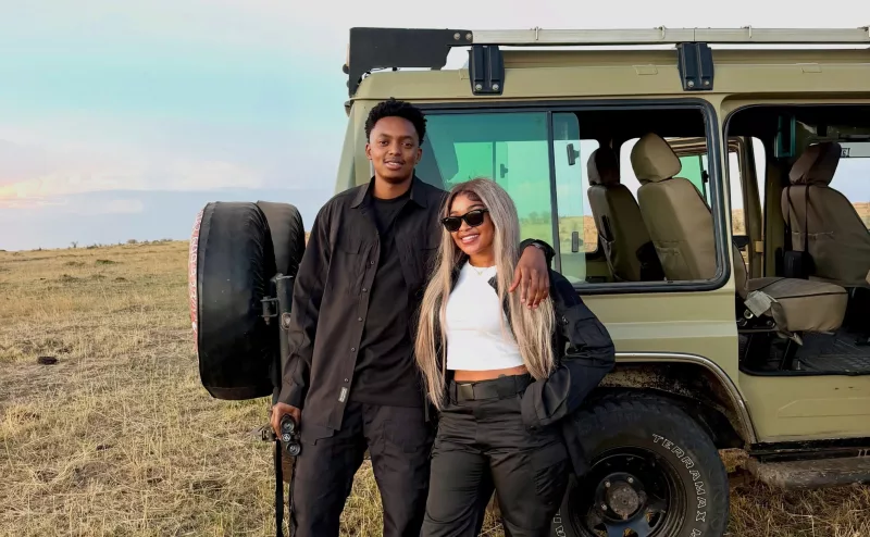 Nihan and Flossin // Instagram