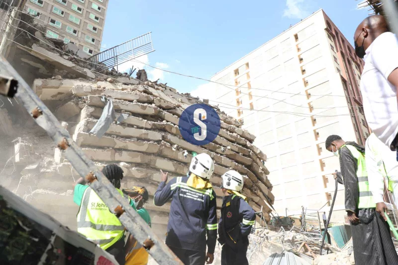 Eastleigh building: Search for missing people enters day two