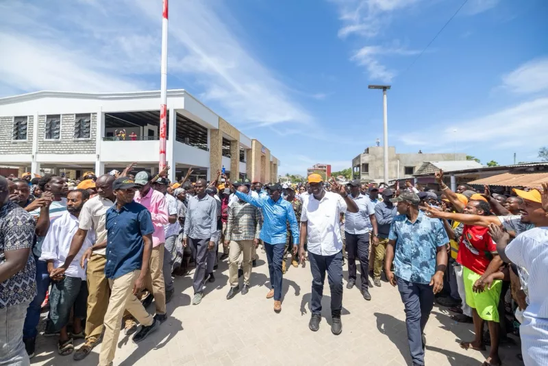 Ruto unveils fresh Coast projects in education, roads and land