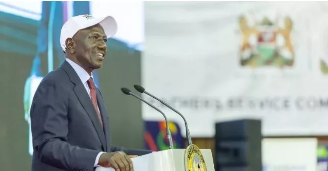 Ruto joins tutors to mark World Teachers’ Day