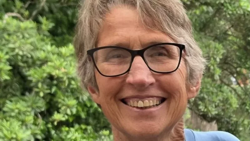Janine Lochrenberg had "a deep affinity with the water" her sister told the BBC