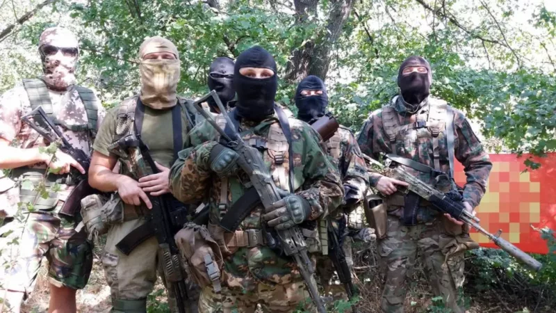 Fighters in the Russia-Ukraine war /BBC