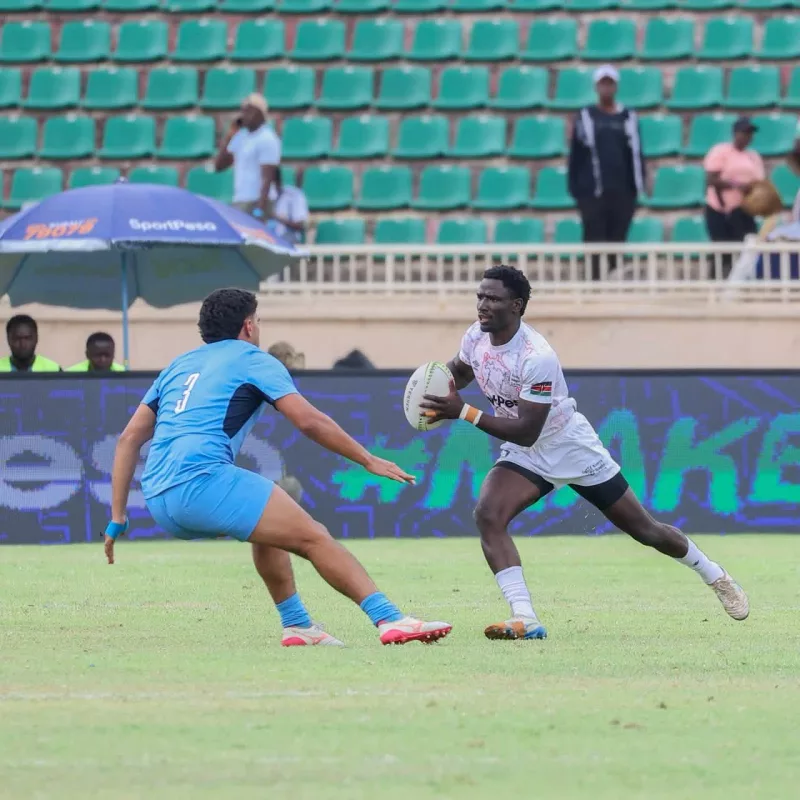 Kenya sevens playmaker Rayvone Ambale in action against Sportpesa Fowrads team during the Safari sevens