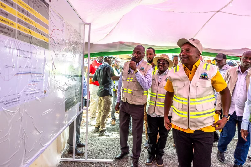 Launched construction of the 14 kilometer Kimbo- Matangi- Gwa Kairu Road in Juja, Kiambu, to cost 1.2 billion shillings.